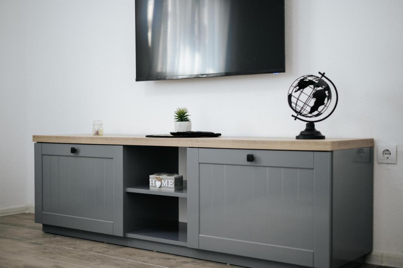 Apartmani Vittoria Бар Екстер'єр фото
